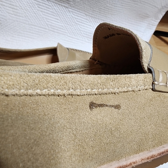 M. GEMI tan suede pointed toe loafers. Women's size 41. - Picture 12 of 16